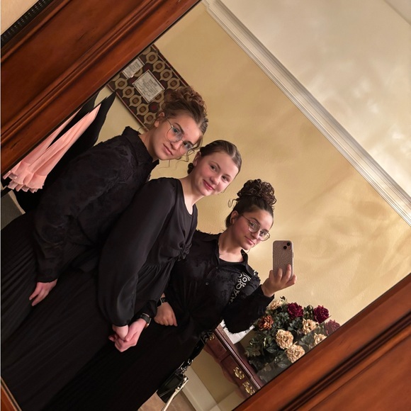 -・мєєт мє! ♥︎♡♥︎・ - Picture 4 of 12